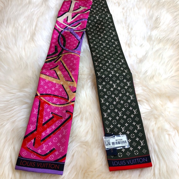 NEW Louis Vuitton Planet LV Bandeau Pink - Picture 1 of 7